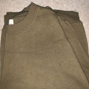 Never worn olive green crewneck